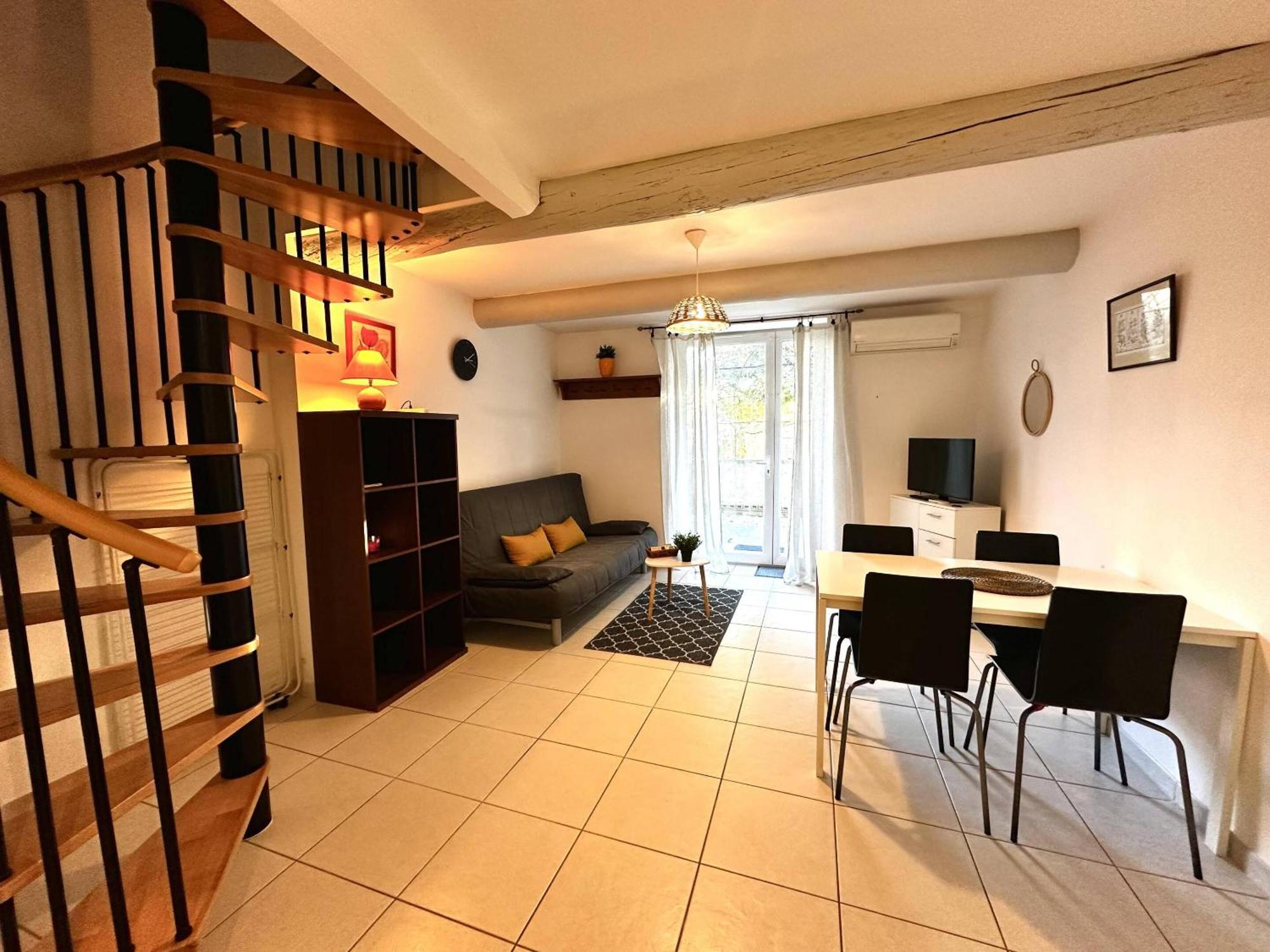 Clos De La Noria Pont-Saint-Esprit Rom bilde